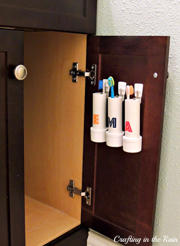 10 Easy PVC Pipe Crafts That Are Simple To Make - picture 6