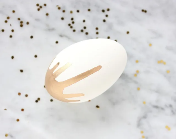 10 Egg-Cellent DIY Easter Egg Decorating Ideas - picture 3