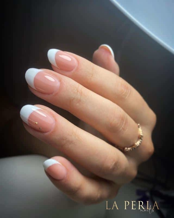 10 Elegant French Tip Nail Designs In 2023 For A Perfect Nail Look - picture 4