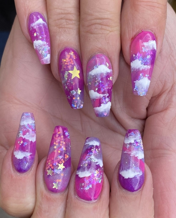 10+ Extra Cute & Fluffy Cloud Nails You Have To Try NOW - picture 10