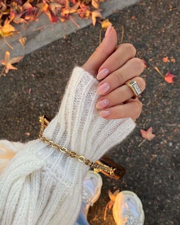 10 Extremely Beautiful Stunning Fall Nails To Rock In 2023 - picture 3