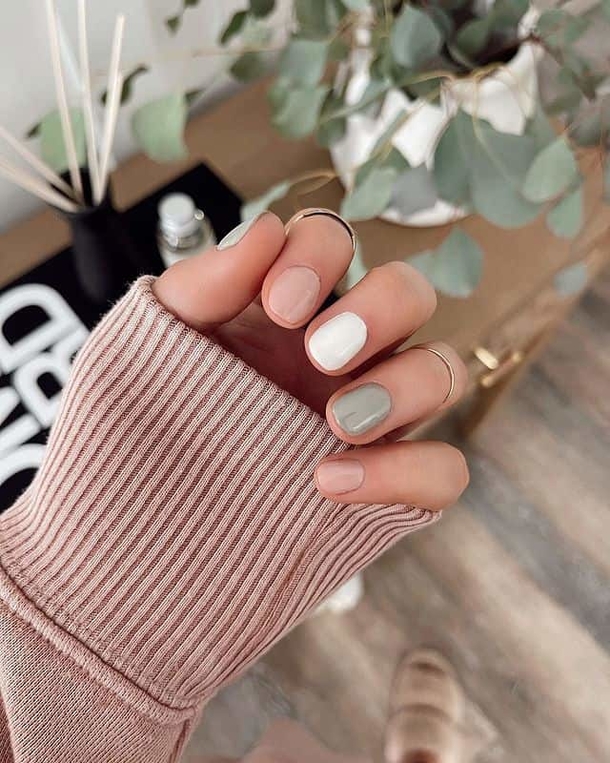 10 Extremely Beautiful Stunning Fall Nails To Rock In 2023 - picture 5