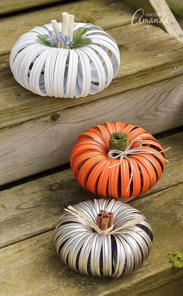 10 Fall Mason Jar Crafts You Have To Make! - picture 4