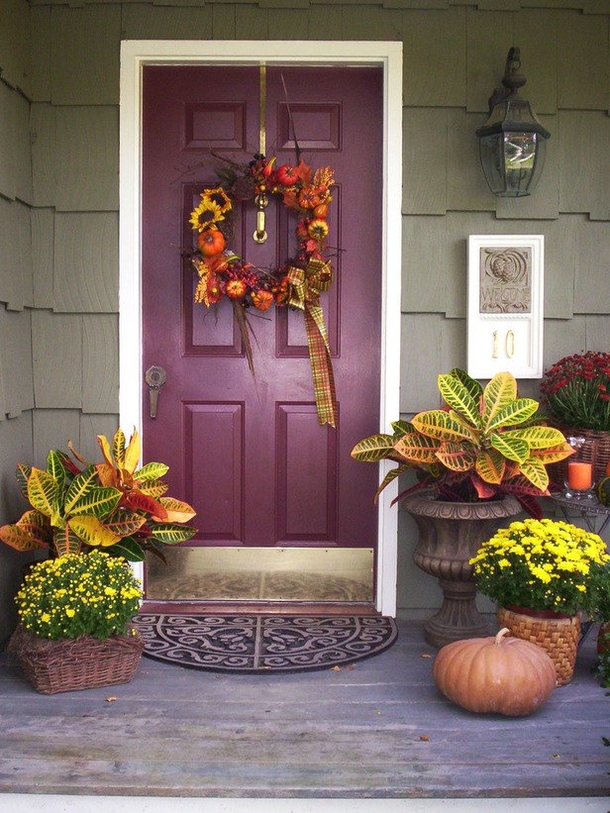 10 Fall Porch Decoration Ideas - picture 10