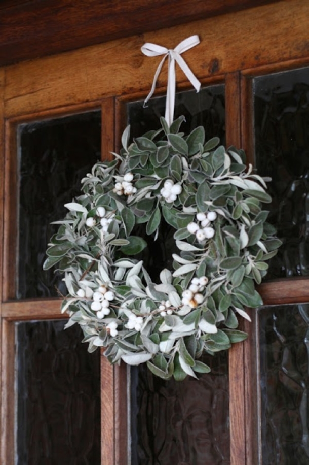 10 Farmhouse Christmas Wreath Ideas - picture 11