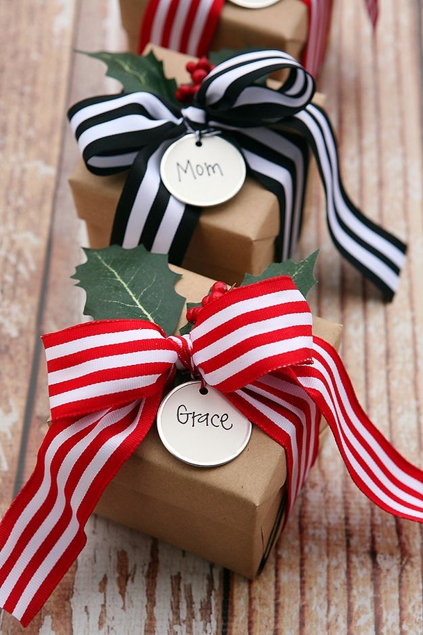 10 Festive DIY Christmas Bow Ideas - picture 10