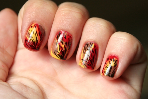 10 Festive Thanksgiving Nail Art Ideas - picture 7