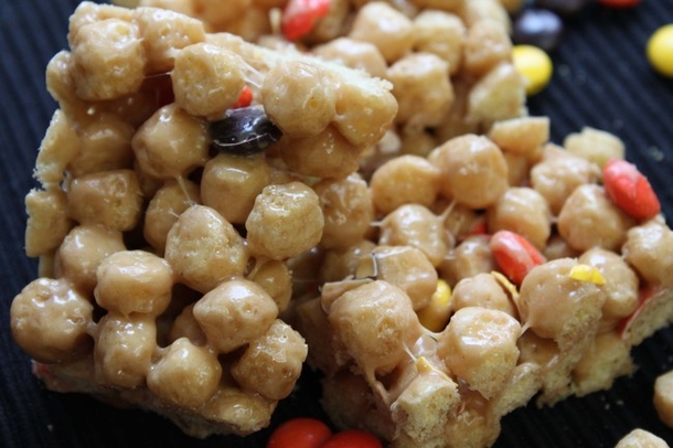 10 Foods That Look Delicious But Could Make You Sick - picture 8