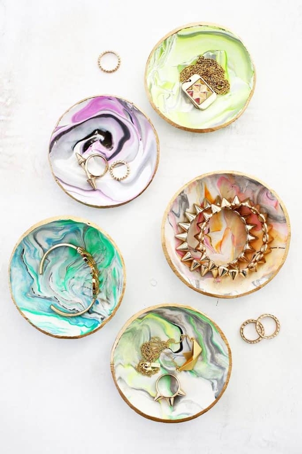 10 Fun Teen Crafts That Will Help Bring Out Their Creativity - picture 2