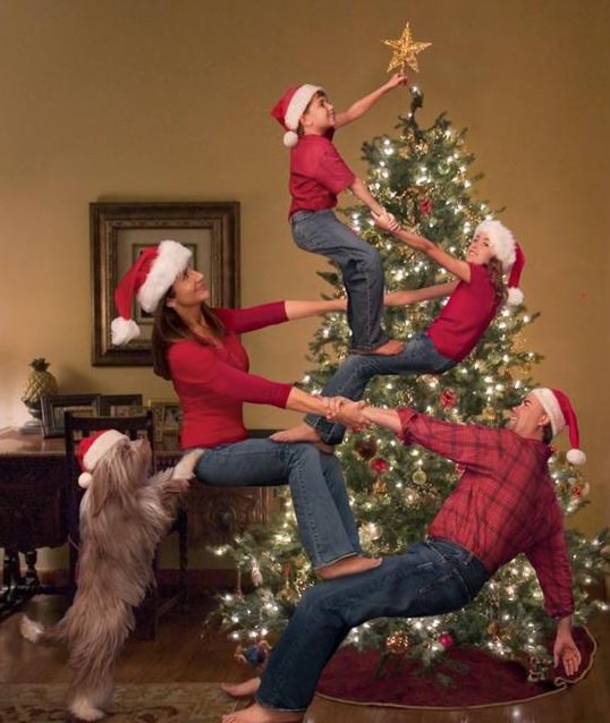 10 Funny Family Christmas Card Ideas - picture 9