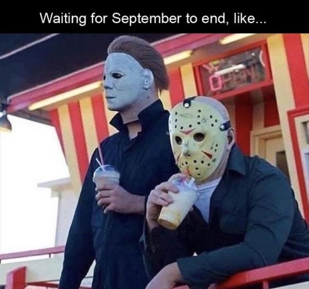 10 Funny Memes To Get You Excited For Halloween - picture 4