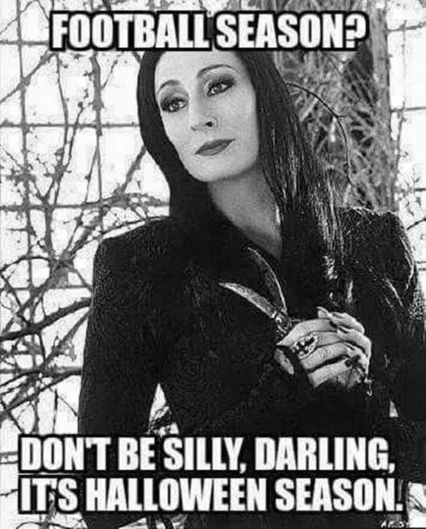 10 Funny Memes To Get You Excited For Halloween - picture 5