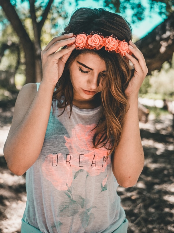 10 Gorgeous Flower Crown Looks To Try - picture 6