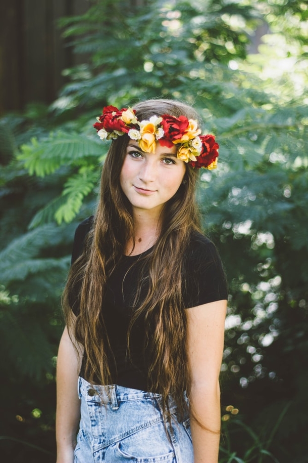 10 Gorgeous Flower Crown Looks To Try - picture 7