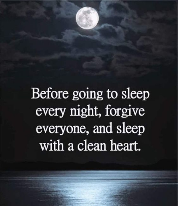 10 Great Good Night Quotes Images For Family & Friends - picture 10