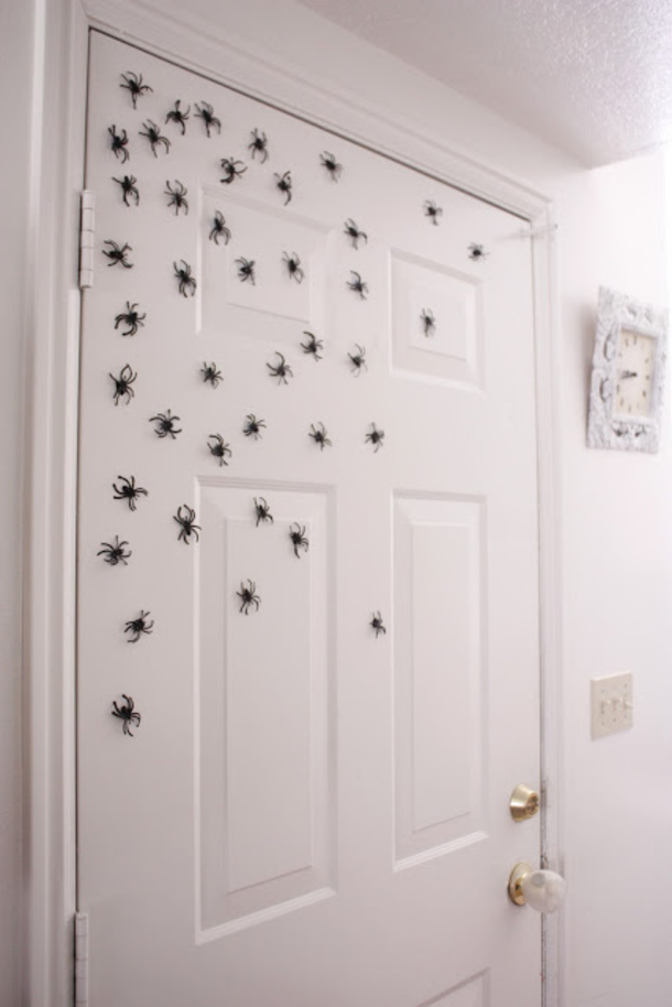 10 Halloween Hack Ideas That Are Creatively Spooky - picture 8