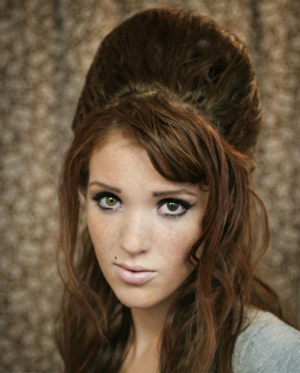 10 Halloween Hairstyles To Match Your Costume - picture 11