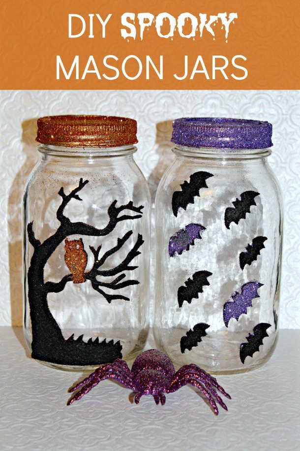 10 Halloween Mason Jar Decor Ideas - picture 2