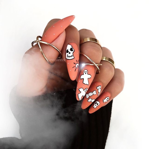 10 Halloween Nail Designs & Ideas To Get You In The Spooky Spirit - picture 2