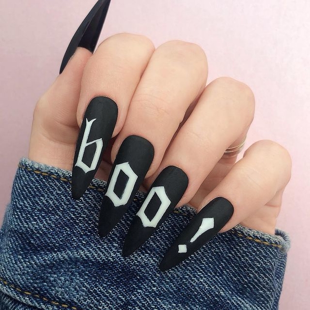 10 Halloween Nail Designs & Ideas To Get You In The Spooky Spirit - picture 4