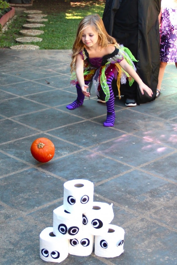 10 Halloween Party Games - picture 10