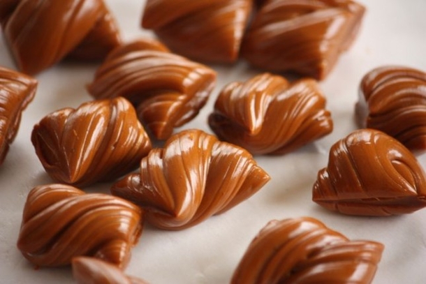 10 Homemade Halloween Candy Recipes - picture 7