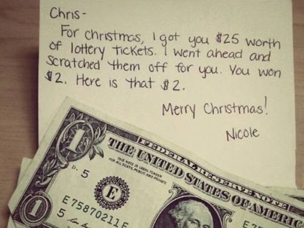 10 Horrible And Trashy Christmas Cards - picture 2