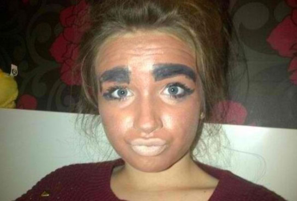 10 Horrible Makeup Fails - picture 3