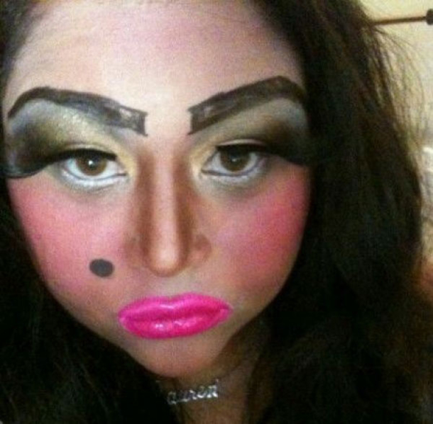 10 Horrible Makeup Fails - picture 5