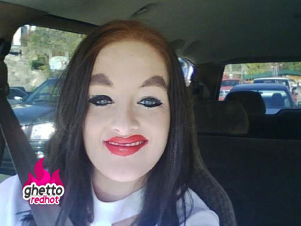 10 Horrible Makeup Fails - picture 7