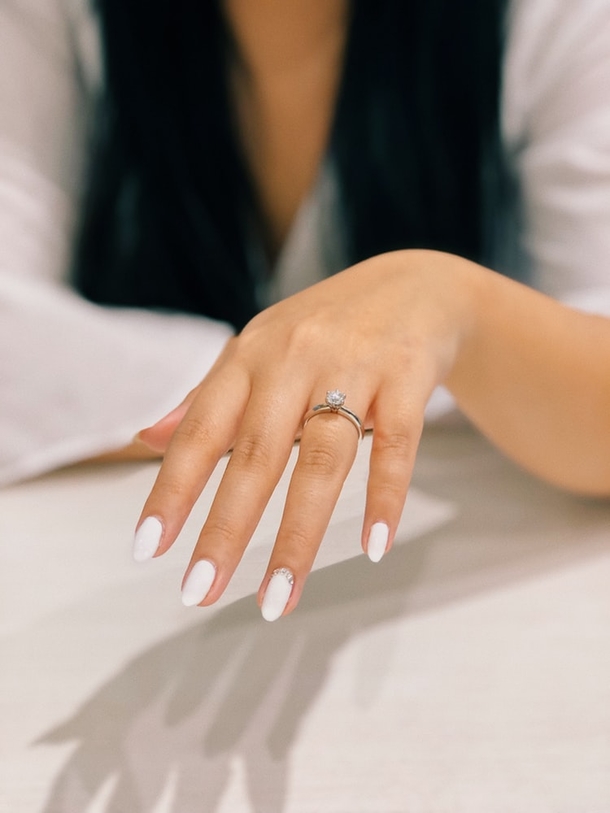 10 Inspiring Manicure Nail Ideas For Women - picture 2