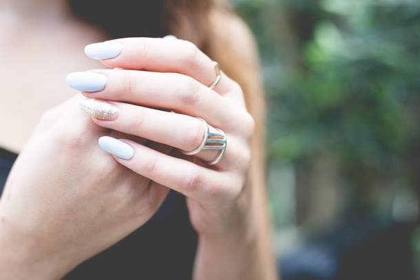 10 Inspiring Manicure Nail Ideas For Women - picture 3