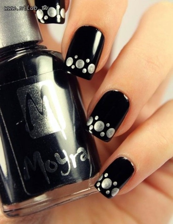 10 Inspiring Winter Nail Designs - picture 2