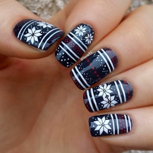 10 Inspiring Winter Nail Designs - picture 6