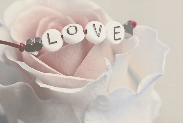 10 Love Pictures & Images To Match Your Romantic Mood - picture 5