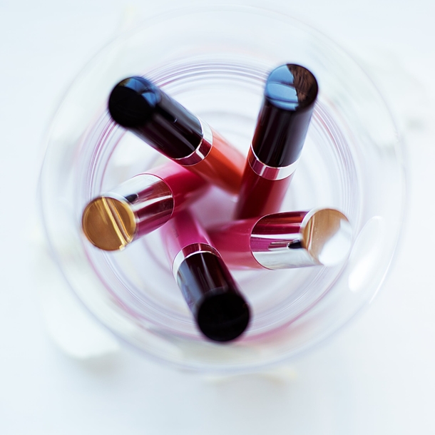10 Makeup Accessories For Women - picture 7