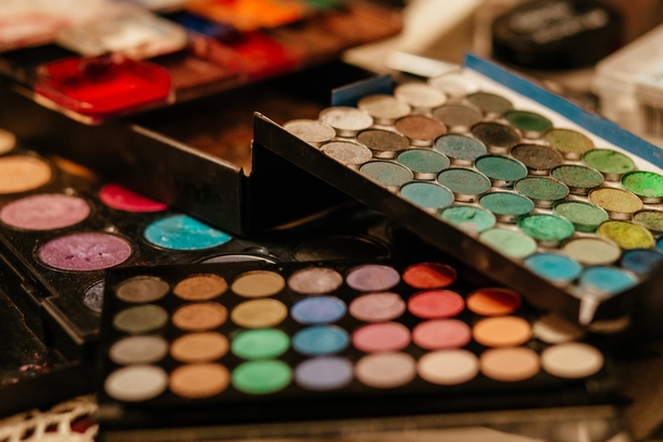 10 Makeup Accessories For Women - picture 9