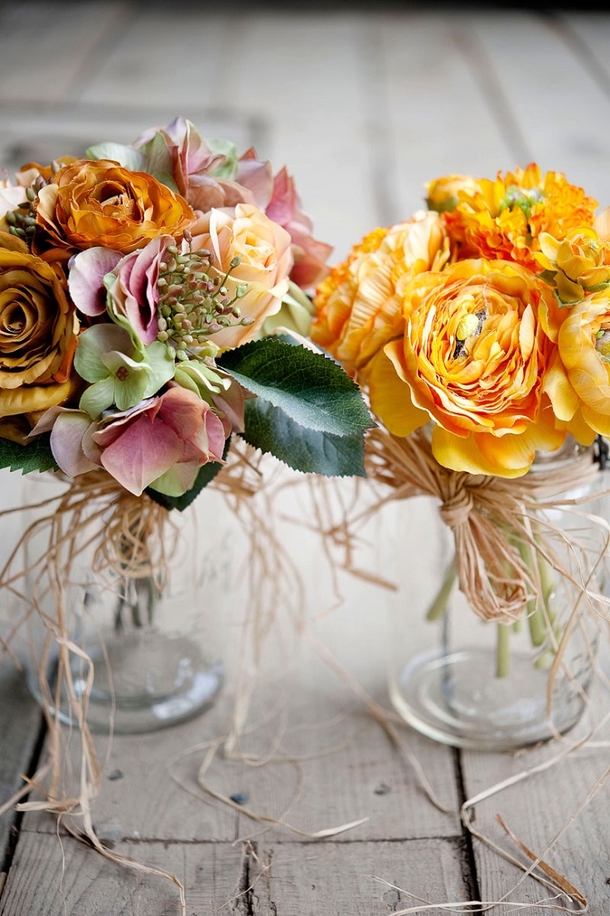 10 Mason Jar Floral Arrangement Ideas - picture 6