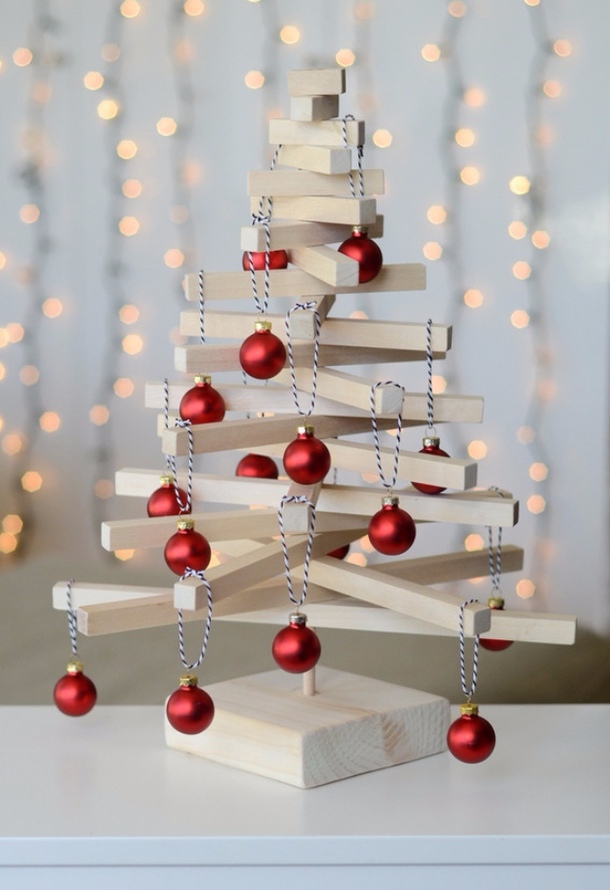 10 New DIY Ideas For Christmas Trees - picture 3