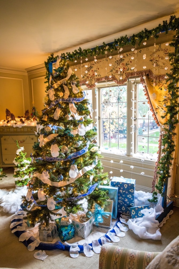 10+ Of The Most Beautifully Decorated Christmas Trees You Could See - picture 6