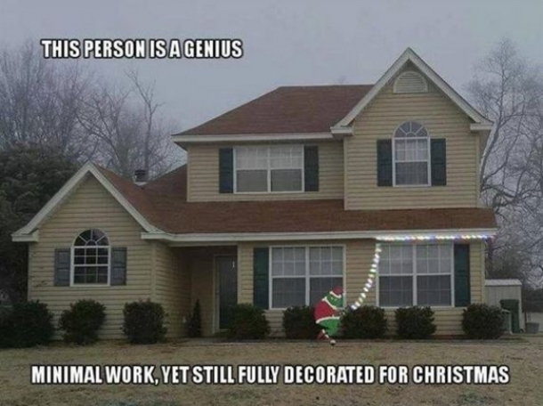 10 Of The Most Funny Christmas Decorations Ever - picture 2
