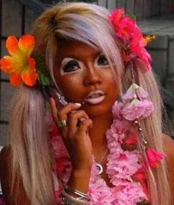 10 Of The Worst Makeup Fails Ever! You Will See These And Become Shocked! - picture 5