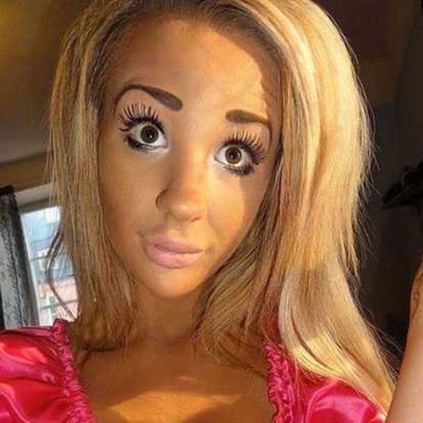 10 Of The Worst Makeup Fails Ever! You Will See These And Become Shocked! - picture 7