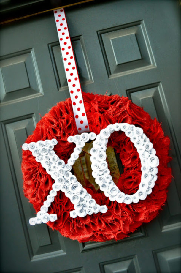 10 Oh So Sweet Valentine's Day Wreaths - picture 2