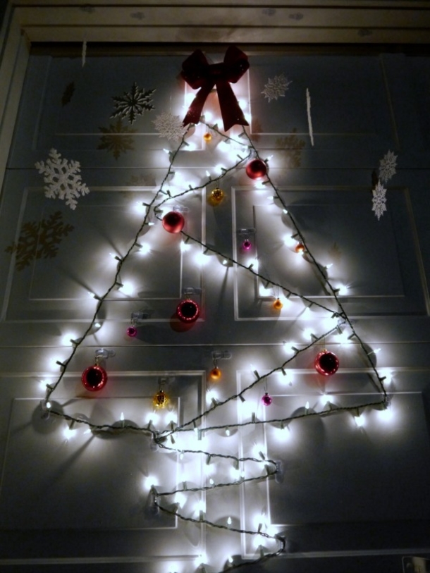 10 Outdoor Christmas Light Decor That Will Make The Neighbors Go Crazy - picture 4