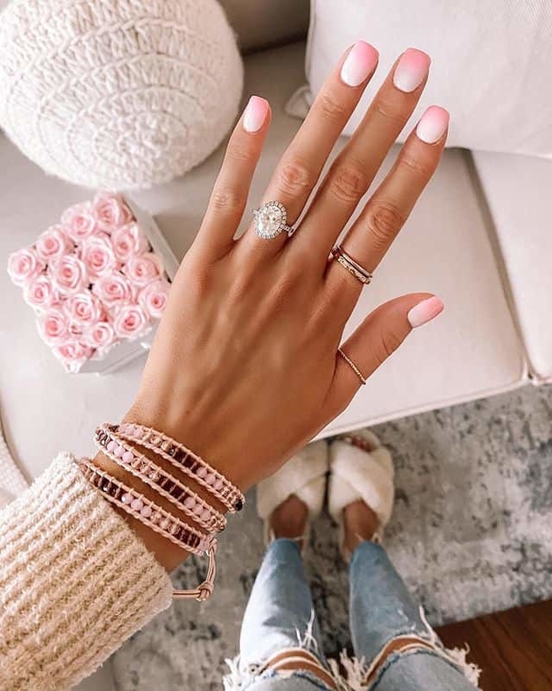 10 Outstanding Ombre Nails You Need To Try! - picture 2