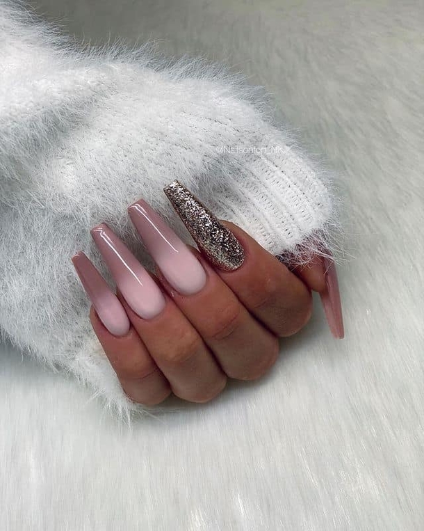 10 Outstanding Ombre Nails You Need To Try! - picture 5