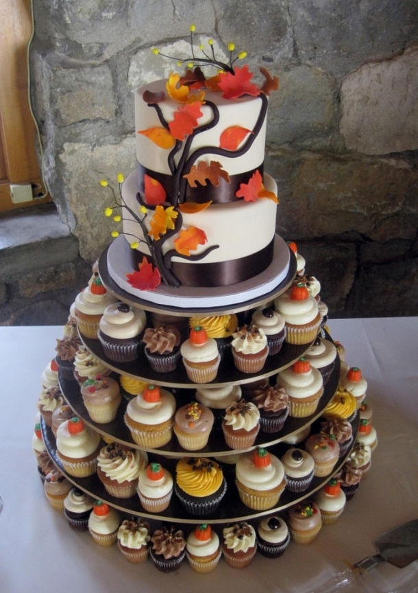 10 Perfect Wedding Cakes For The Fall - picture 4