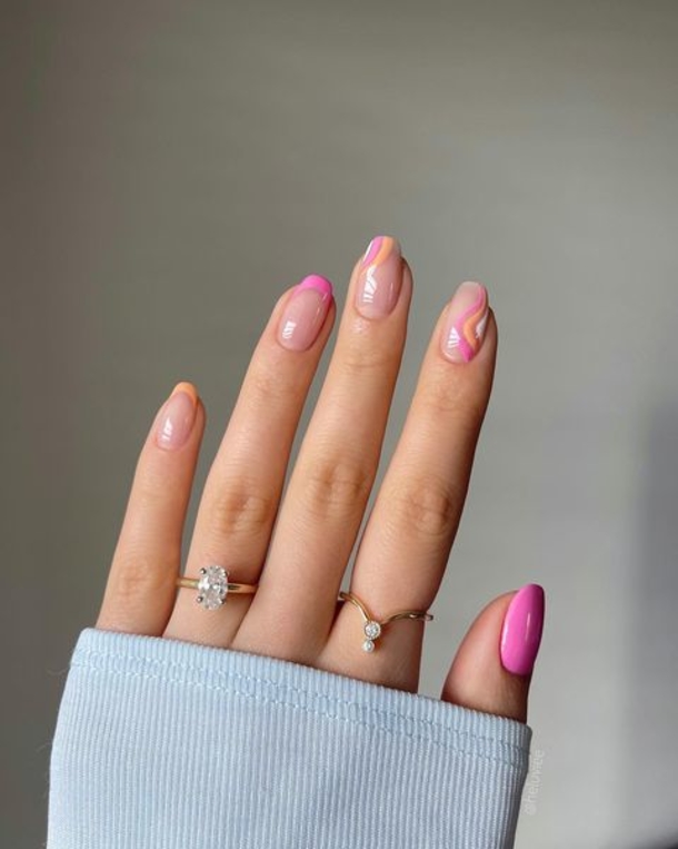 10 Pink Swirl Nails That'll Make Your Heart Twirl! - picture 8