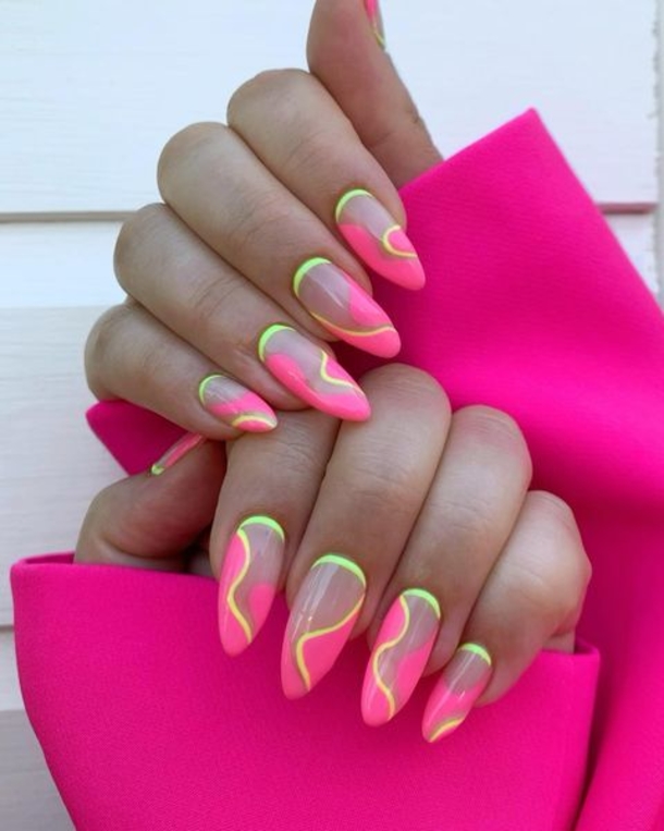 10 Pink Swirl Nails That'll Make Your Heart Twirl! - picture 9
